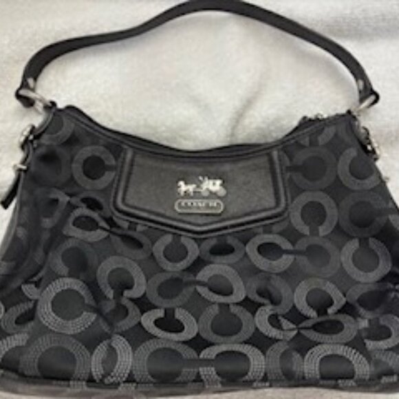 Coach Madison Op Art vintage small black shoulder bag - Picture 1 of 9